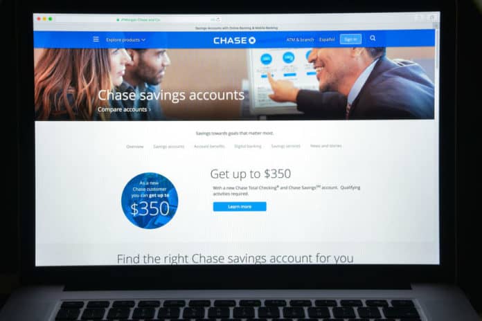 chase dom credit card customer service